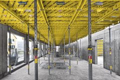 S pomocí prvkového bednění Dokadek 30 je možné zvýšit efektivitu stavby prostřednictvím rychlého obednění stropních desek. Bednění se instaluje bezpečně odspodu, součástí prvků může být i předem instalovaná ochrana volného okraje.