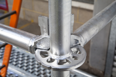 Společnost Doka uzavřela strategické partnerství se společností AT-PAC, americkým výrobcem lešenářských systémů. V budoucnu tak Doka bude nabízet nejen bednění, ale také lešení