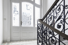 Všechny autentické prvky na chodbách a schodišti byly s velkou péčí obnoveny