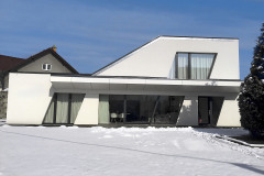 Specialitou domu Zet je tvar, který byl formován pohybem slunce