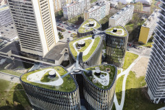 Kompozice stavby byla založena na půdorysu pěti zaoblených trojúhelníků