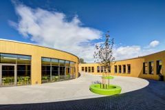 Rozšíření kapacity ZŠ a ZUŠ Líbeznice - IV. etapa (dostavba 20 tříd) a V. etapa (výstavba kapacitní jídelny)