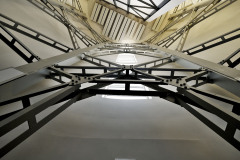 Pohledová ocelová konstrukce dříku